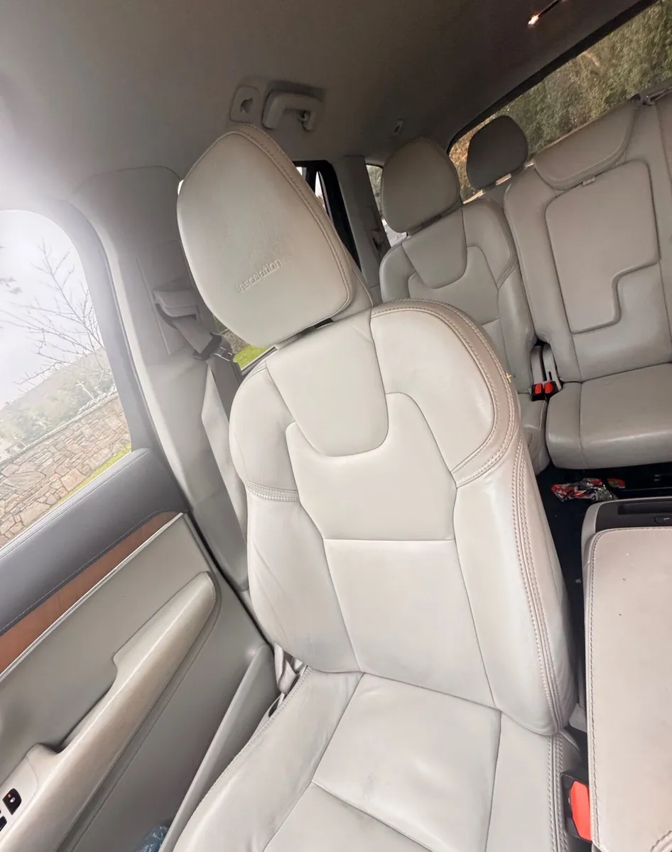 Volvo XC90 2019 - Image 2