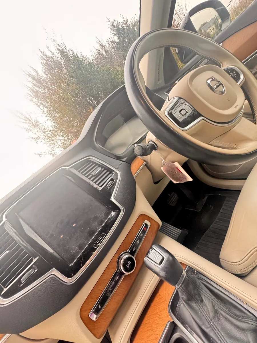 Volvo XC90 2019 - Image 4