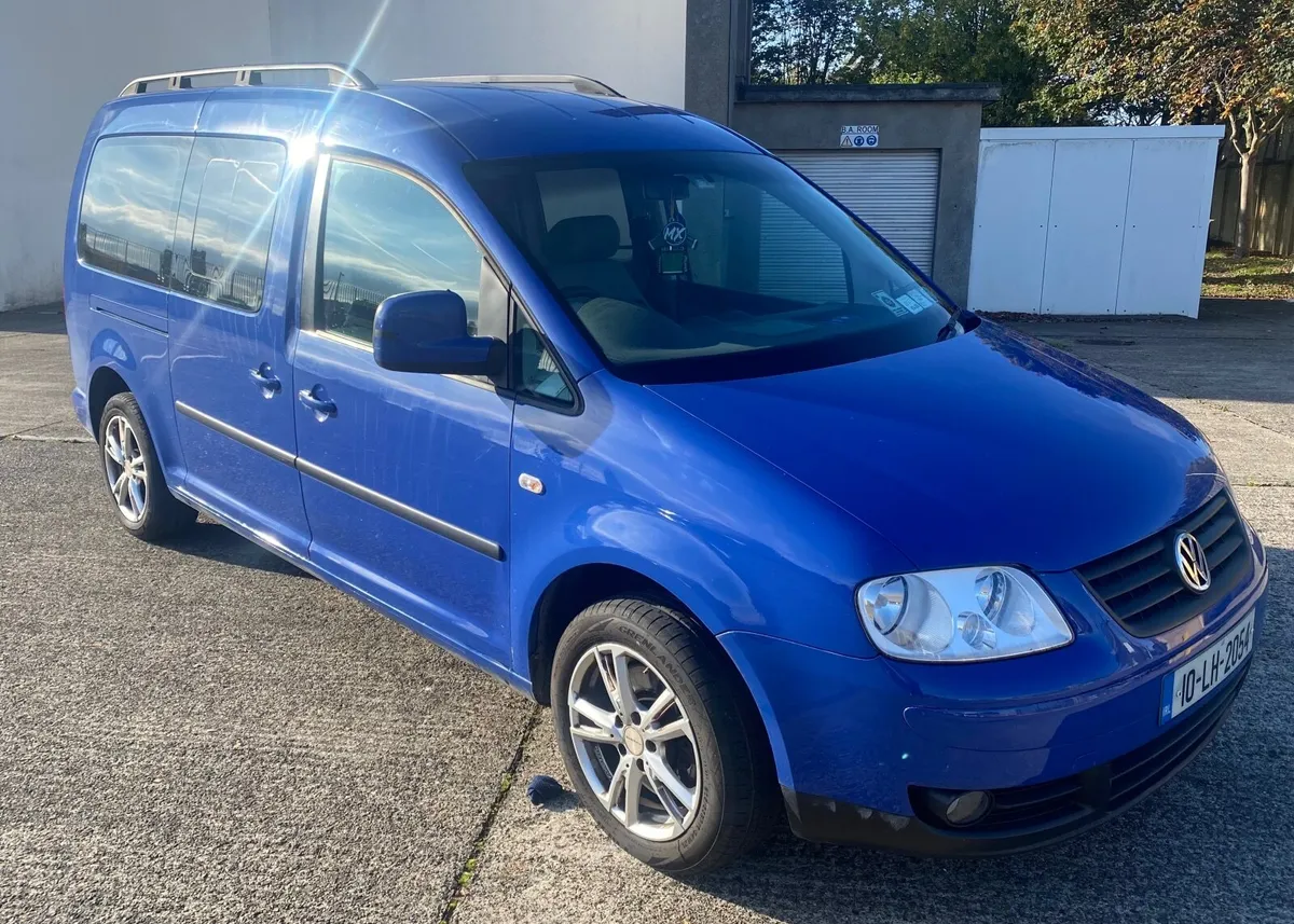 Volkswagen Caddy 2010 7 seater - Image 1