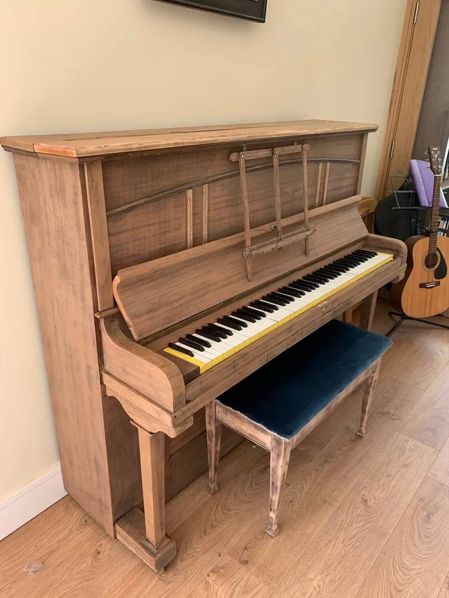 Free to a good home - Prop Piano - Image 2