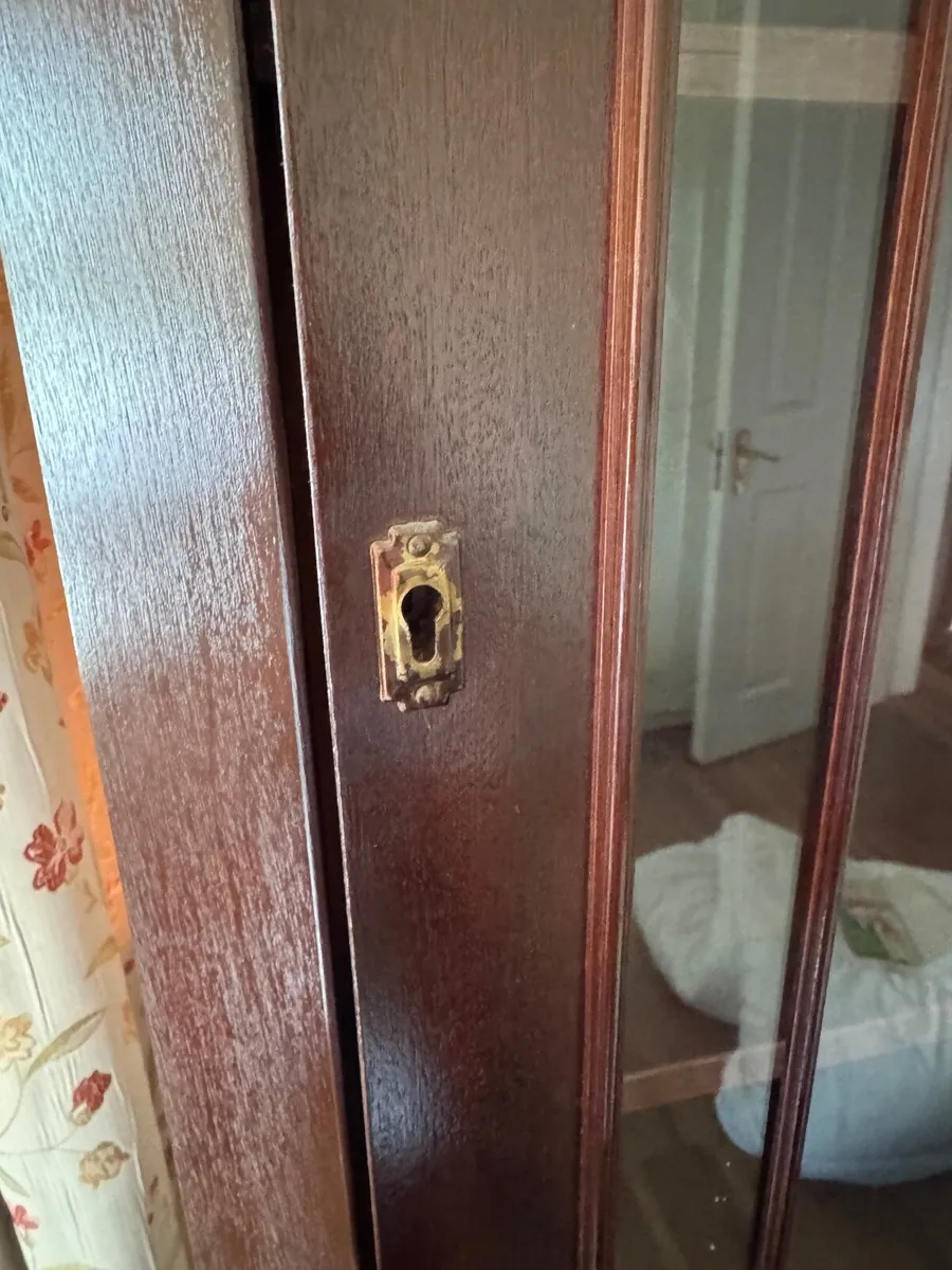 Mahogany corner unit - Image 2