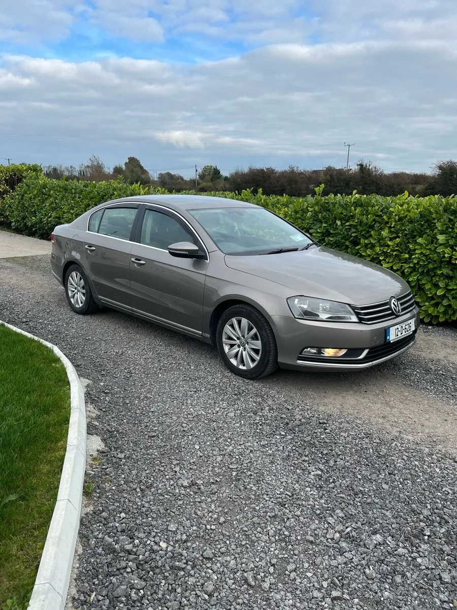 2012 Volkswagen Passat 1.6TDI - Image 1