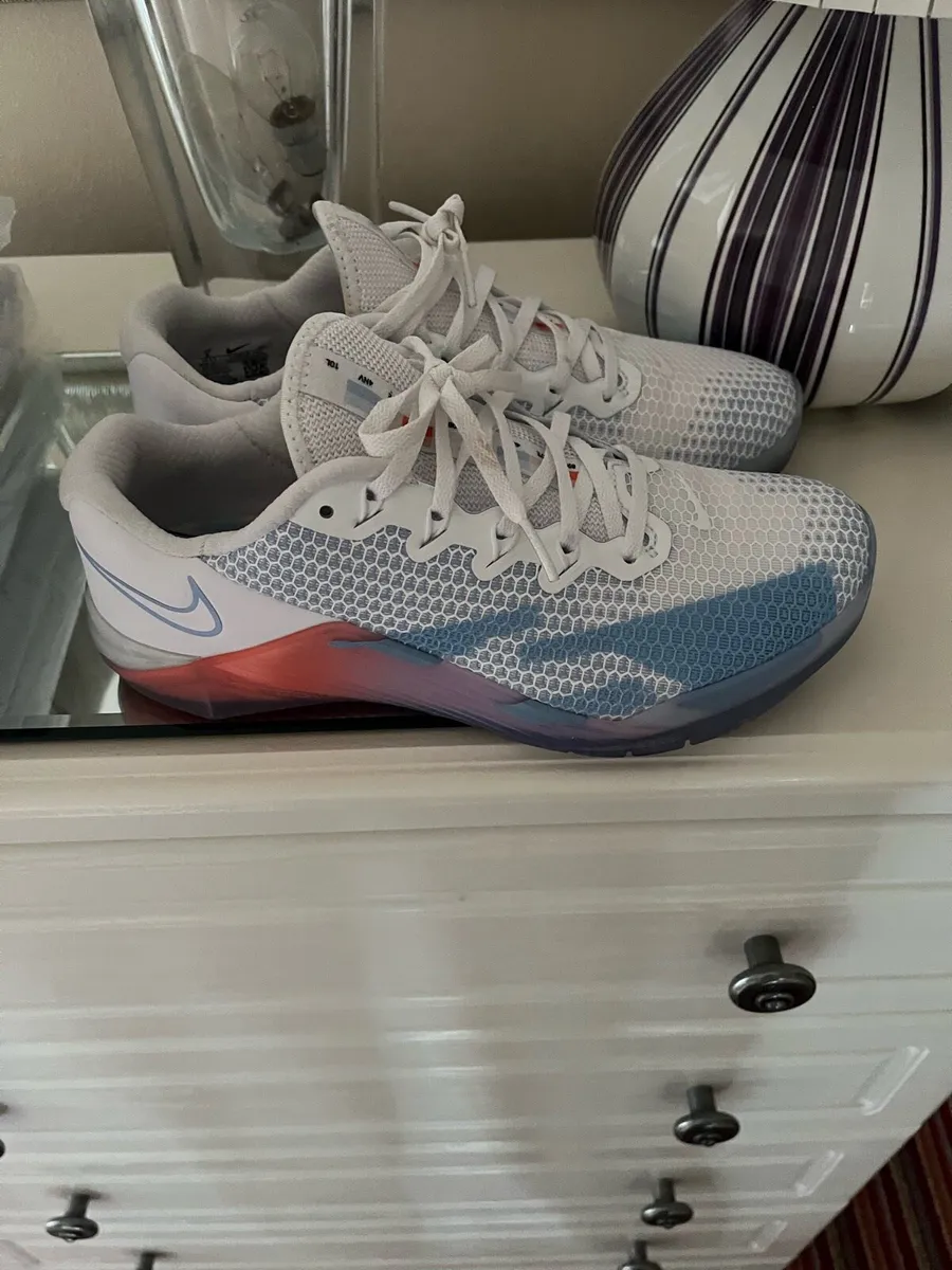 Nike Runners - Image 1
