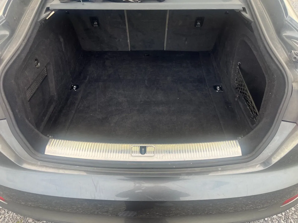 Audi A5 2017 - Image 2