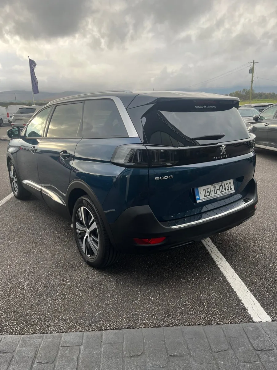 Peugeot 5008 2025 - Image 4
