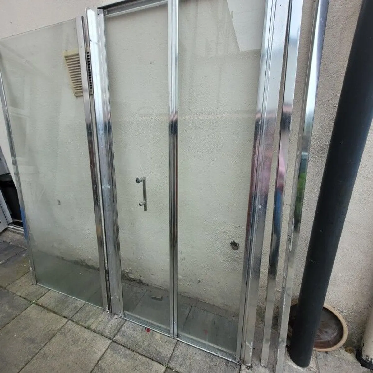 Shower Door and side panel - Image 3