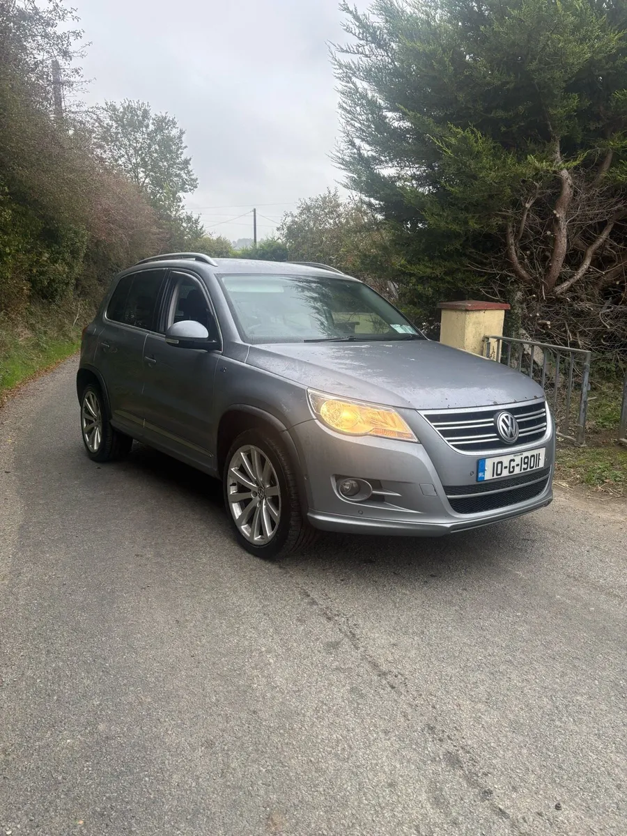 Volkswagen Tiguan R LINE - Image 1