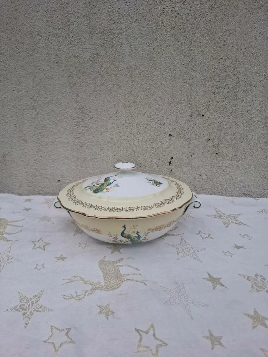 Soup tureen possible to post - Image 1