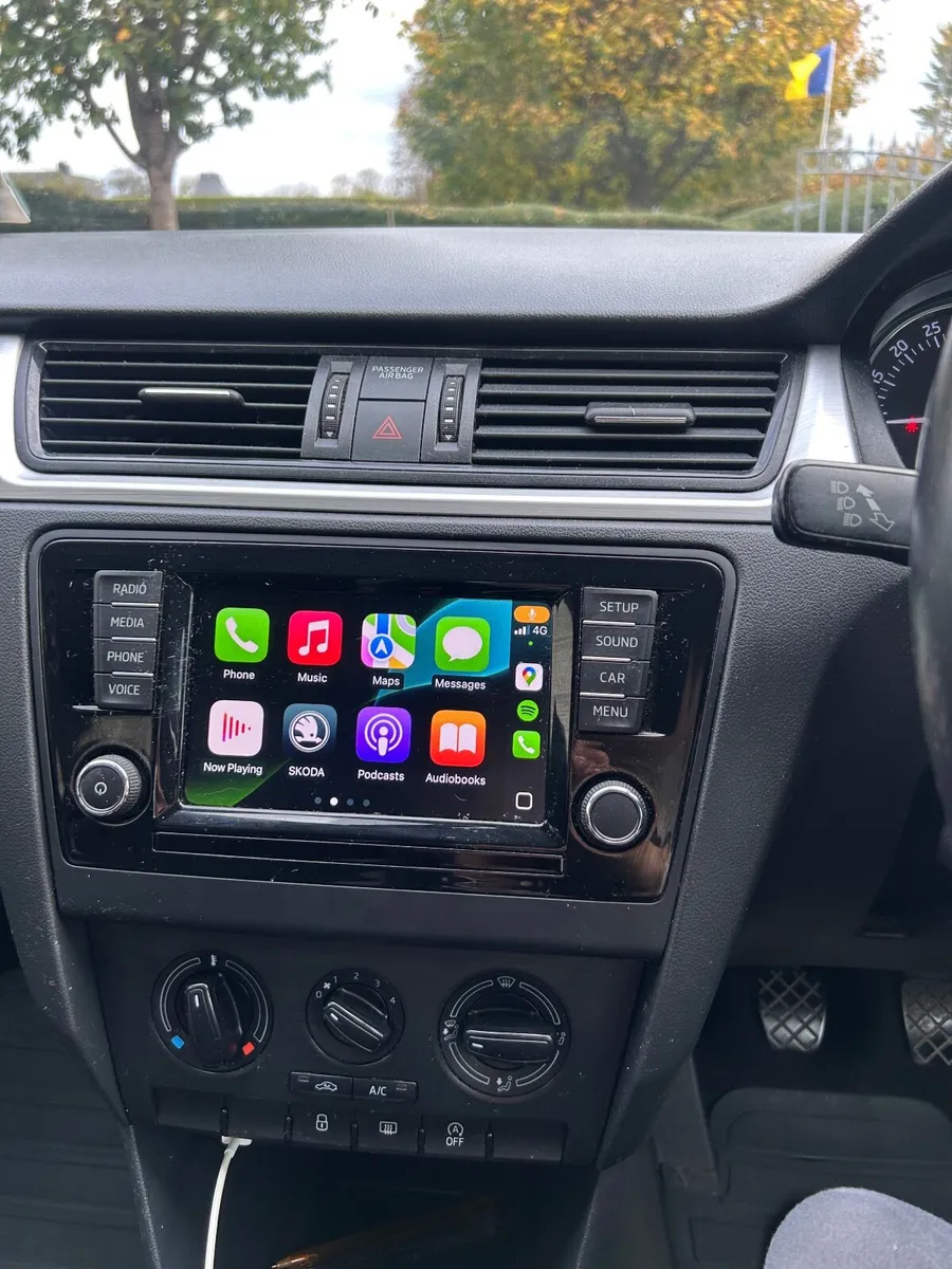 Skoda Rapid 2017 - Image 2