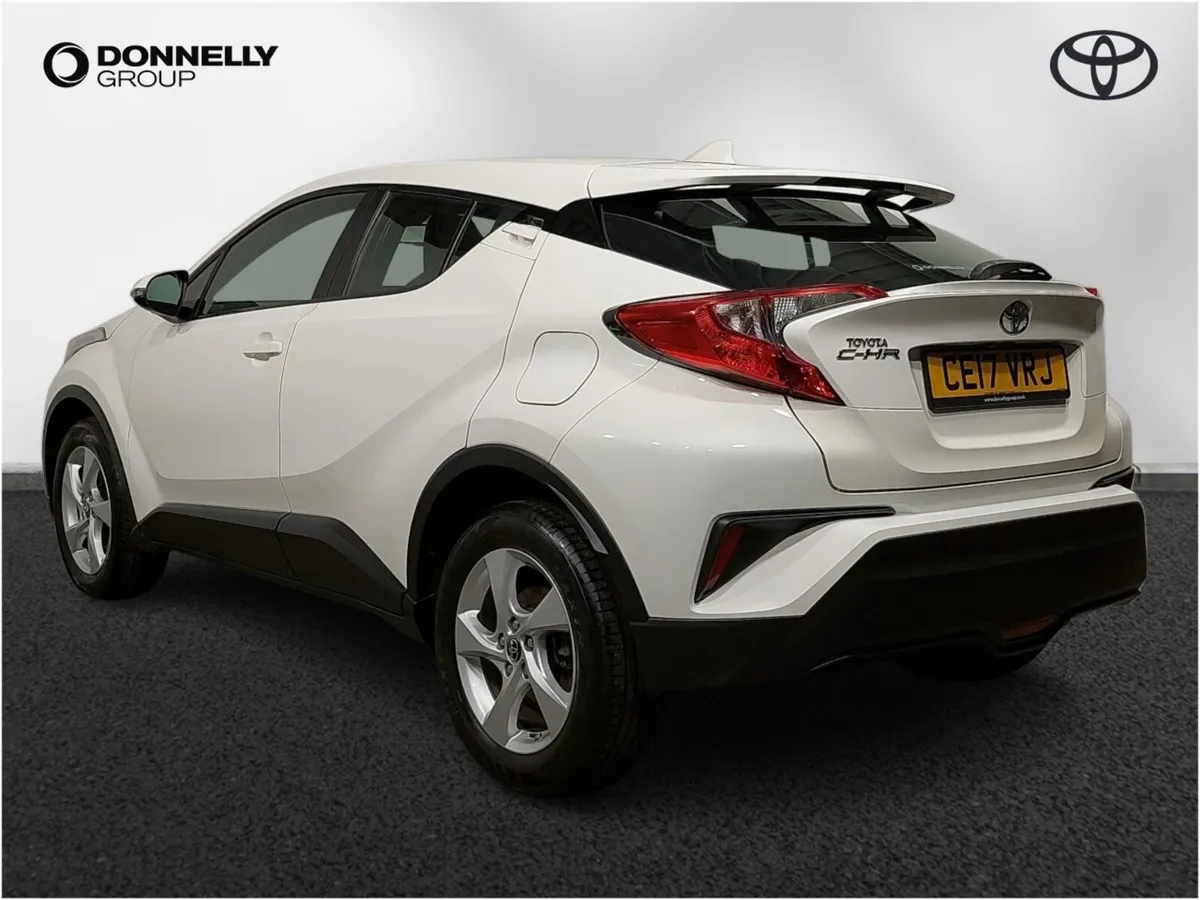 Toyota C-HR Hatchback Icon - Image 2