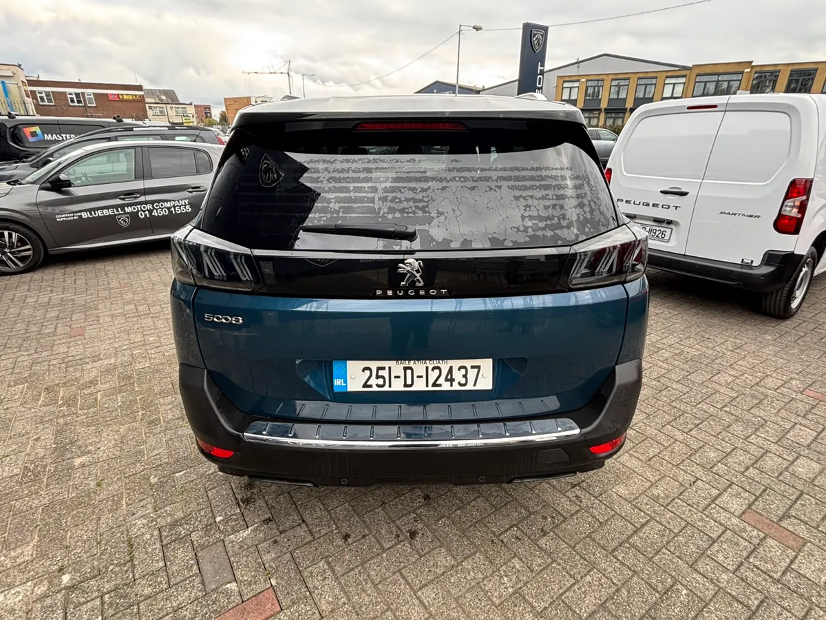 2025 Peugeot 5008 Allure 1.5 diesel - Image 4