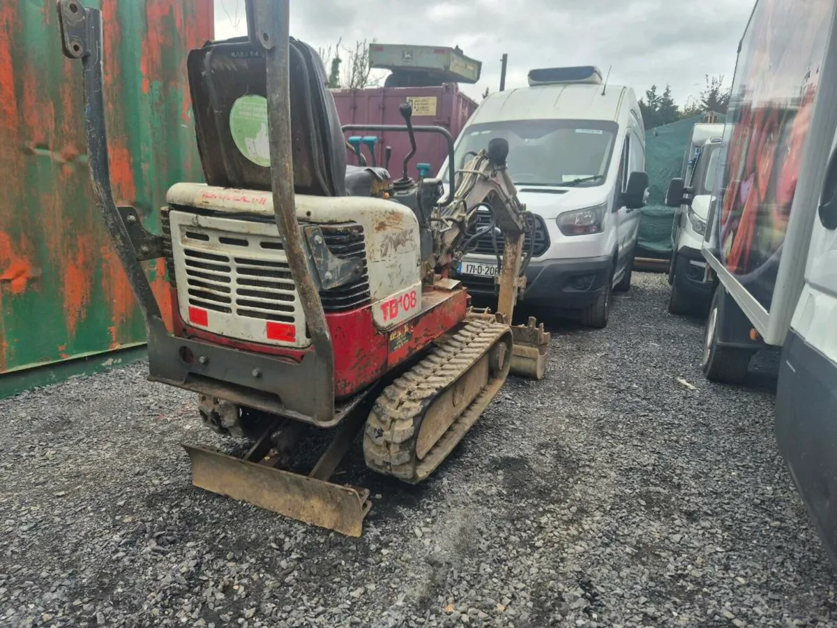 Takeuchi micro digger - Image 4