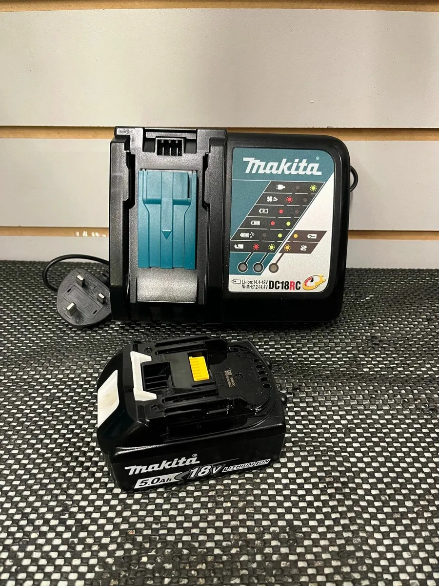 Makita Cordless Drill - Image 3