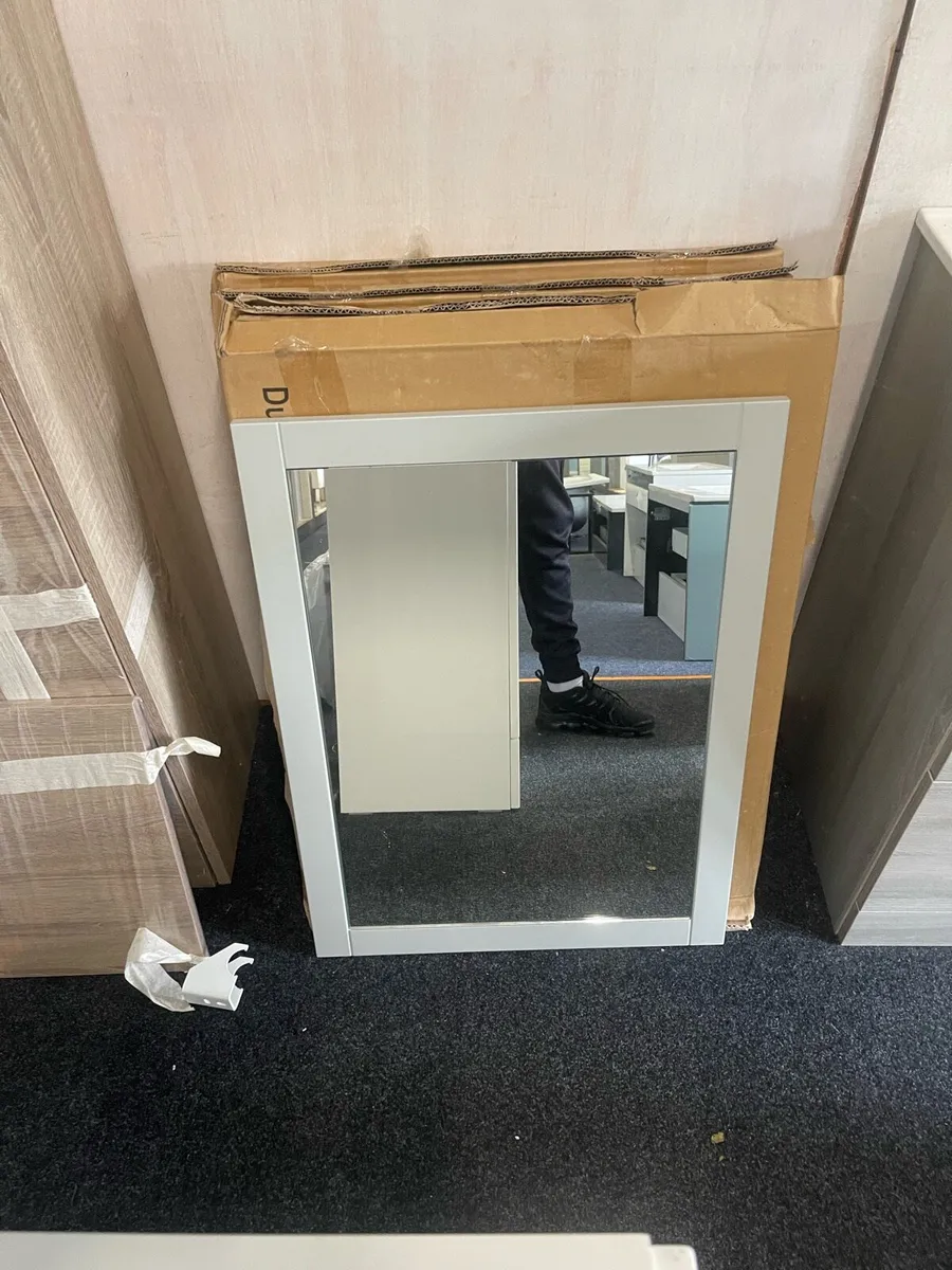 580 x780 duke mirrors too much of them in stock - Image 1