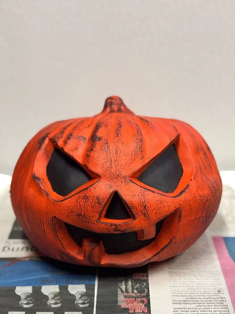 Halloween Garden/Doorstep Concrete Ornament - Image 1