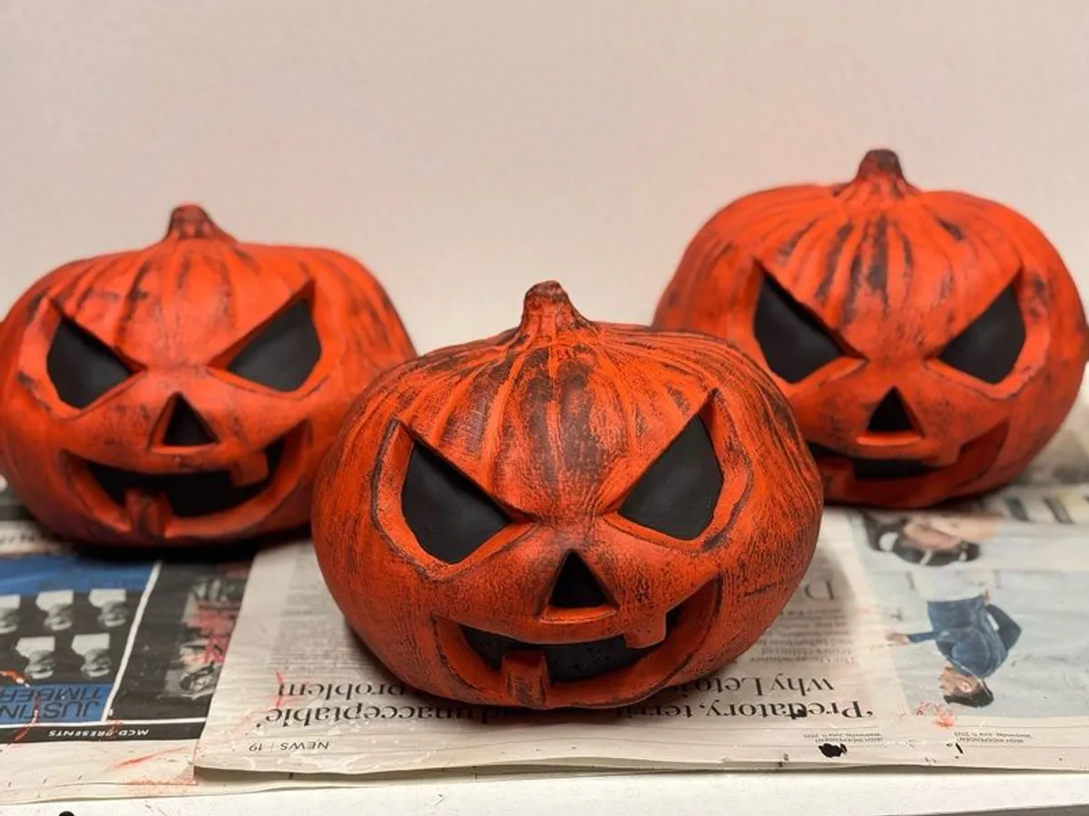 Halloween Garden/Doorstep Concrete Ornament - Image 2