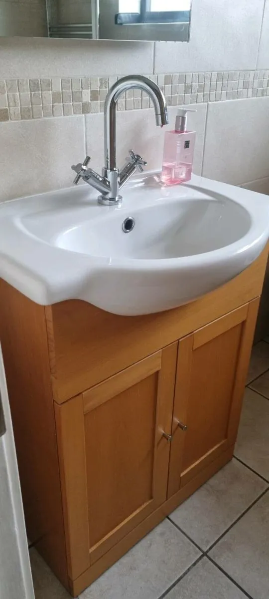 Vanity Unit & Ceramic Sink - Image 2