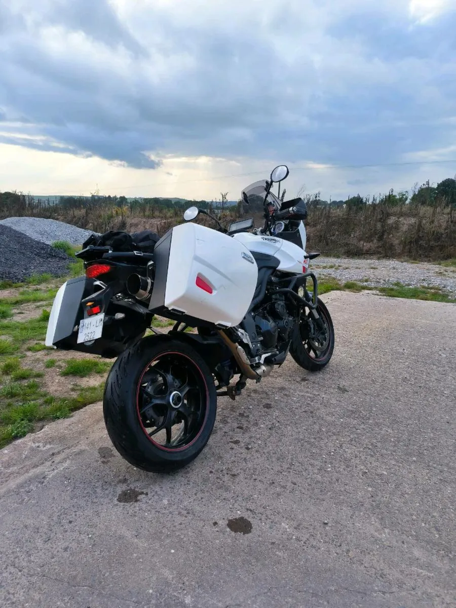 Triumph tiger sport 1050 - Image 3