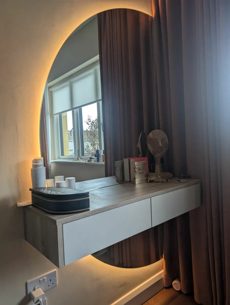 Floating Dressing Table & Mirror Set (Components O - Image 3