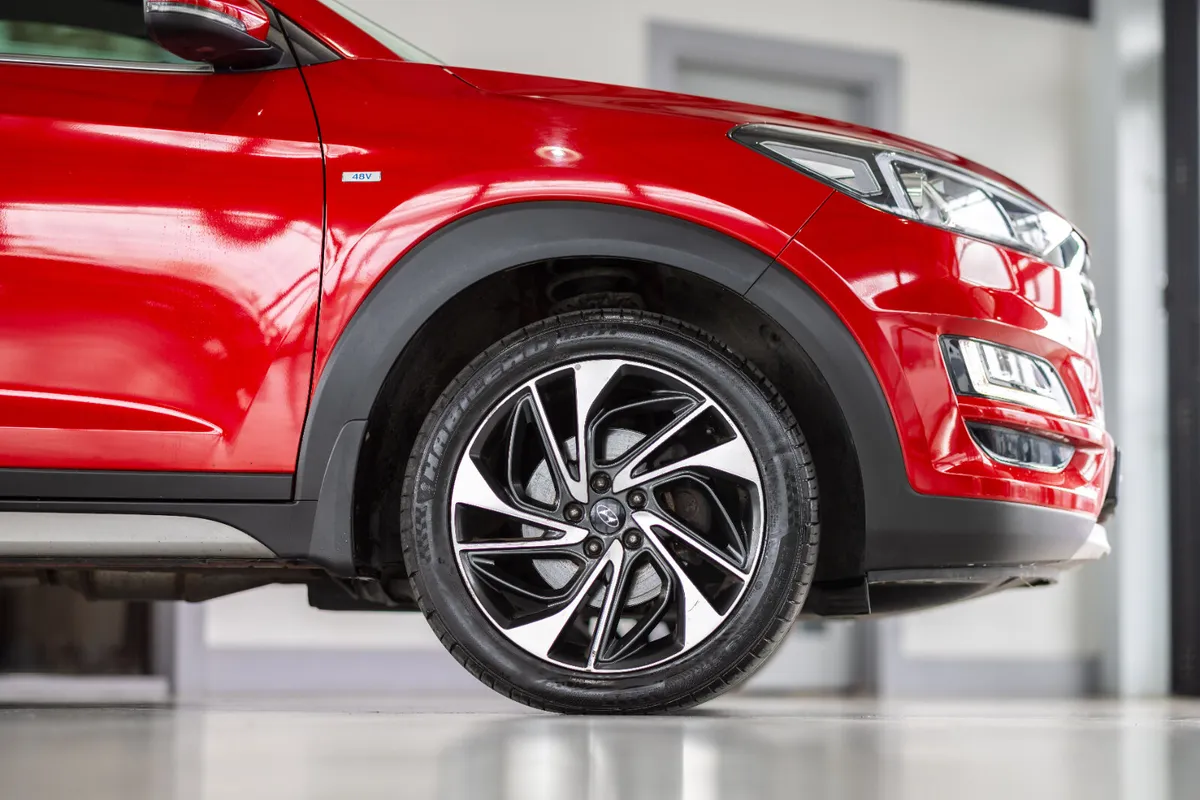 Hyundai Tucson EXECUTIVE PLUS MILD HYB HYBRID 5DR - Image 4