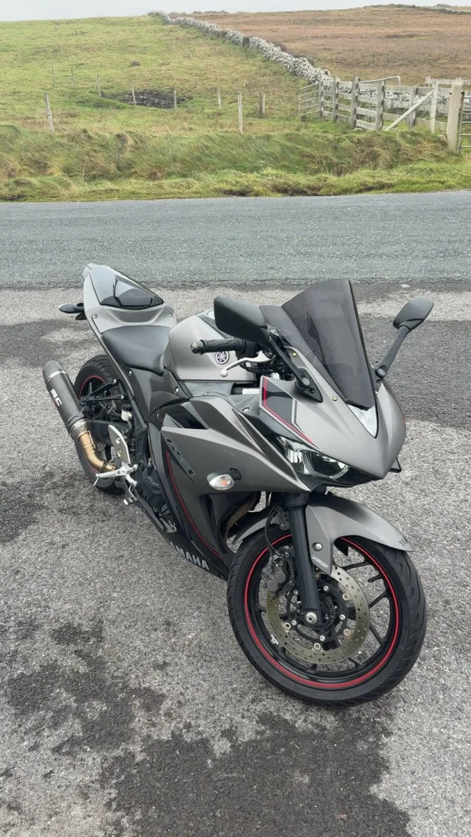 Yamaha R3 - Image 1