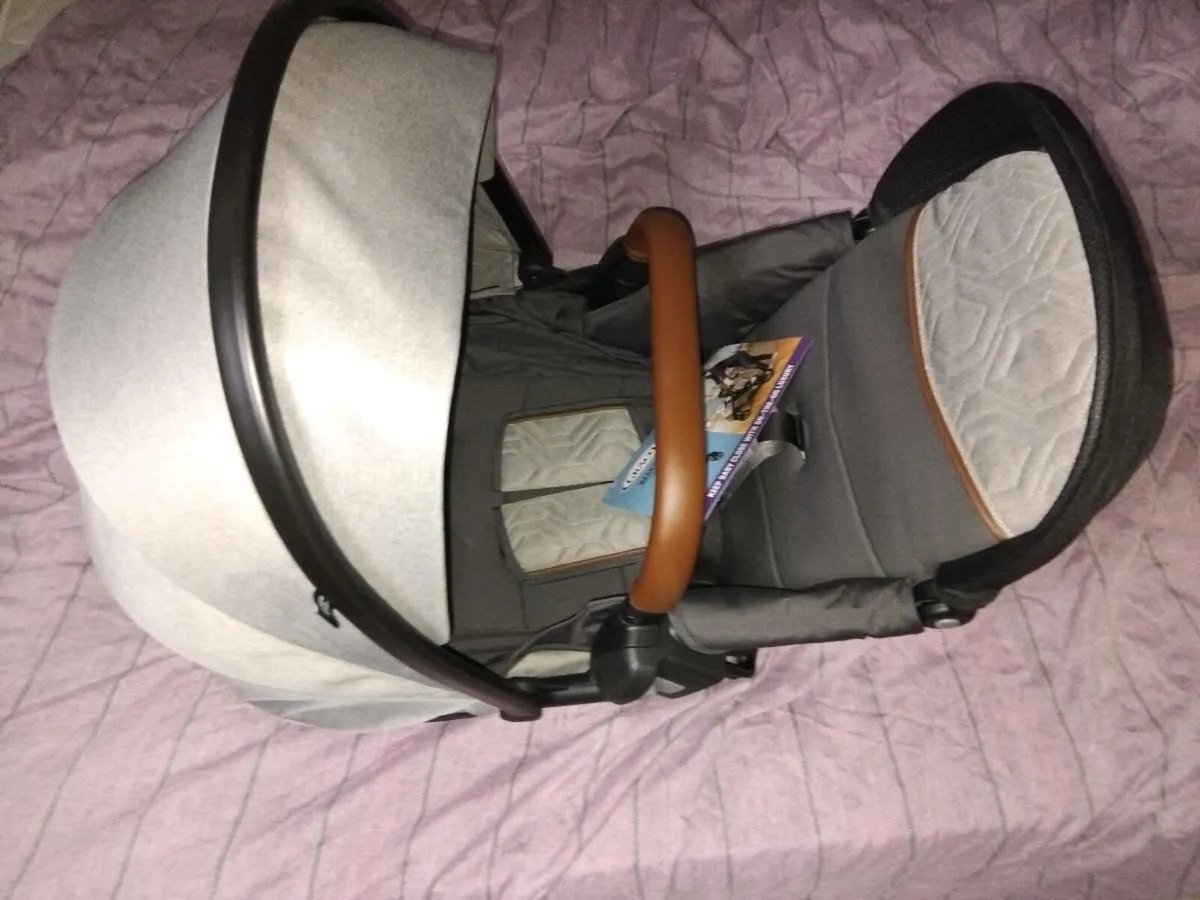 Travel system - Image 2