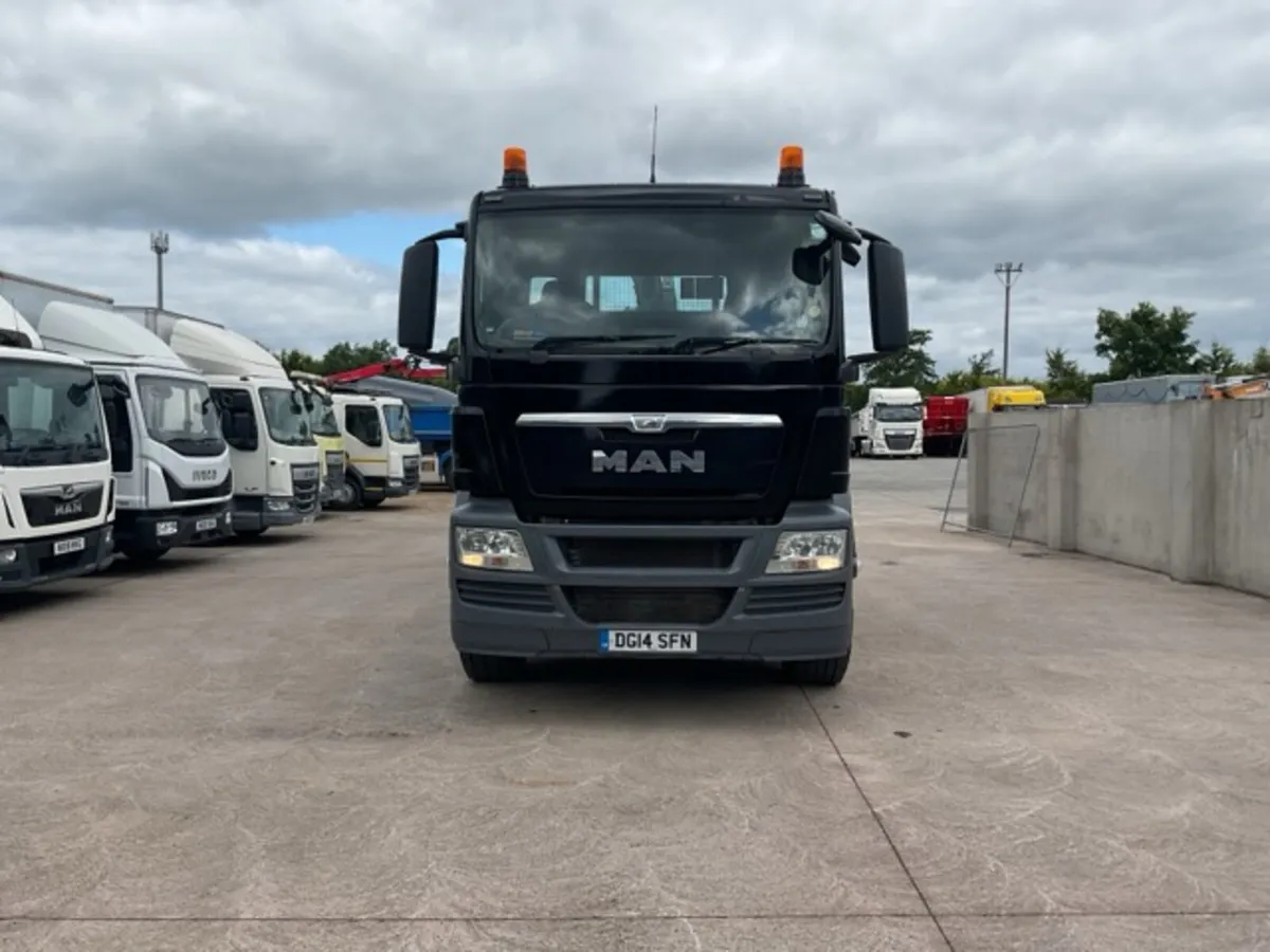 2014 MAN TGS26.360 6x2 Block Loader - Image 2