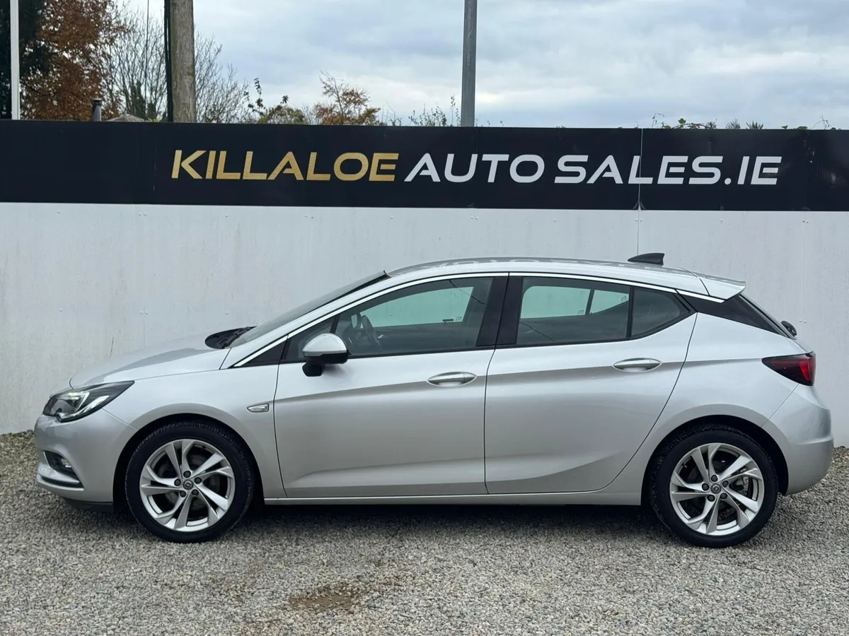 Opel Astra 1.6D SRI (Top Spec) - Image 4