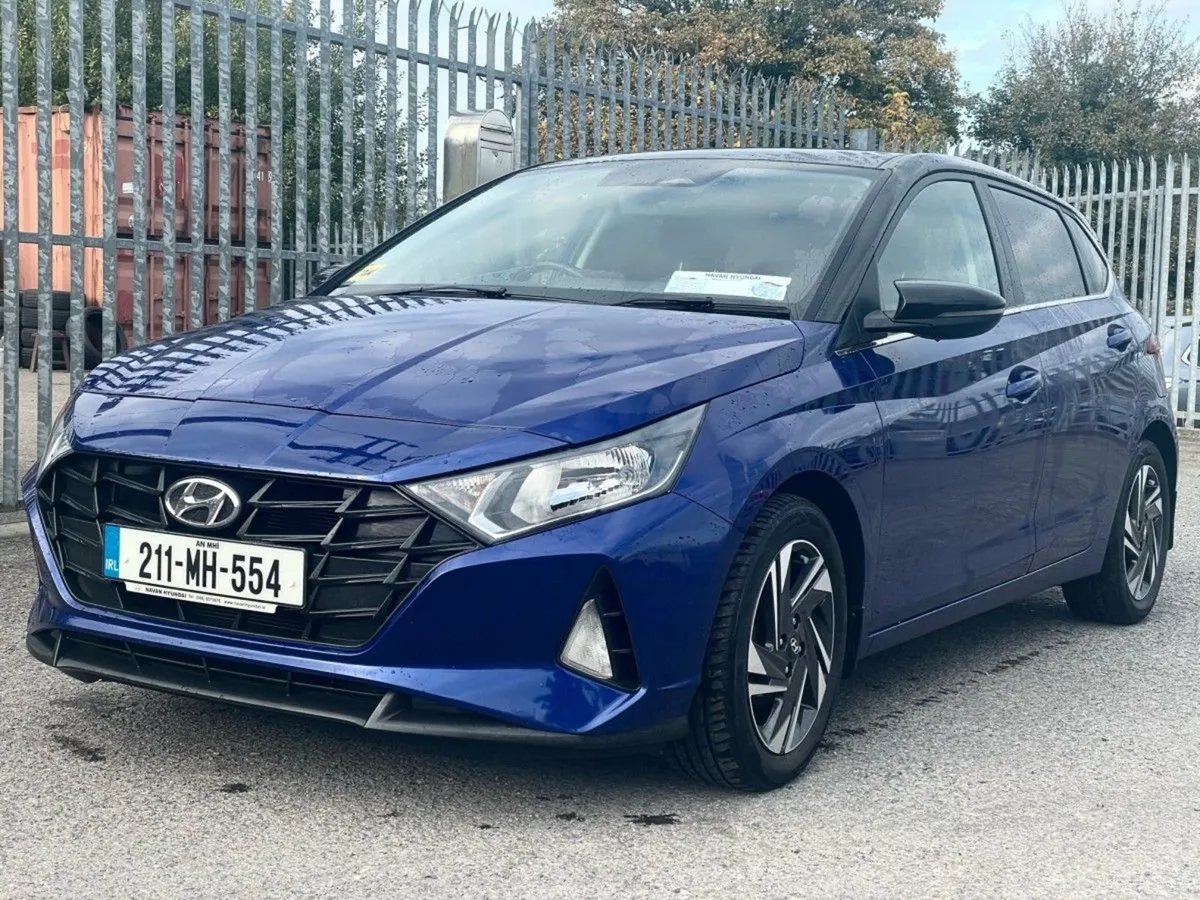 Hyundai i20 1.2 Launch Edition - Image 4