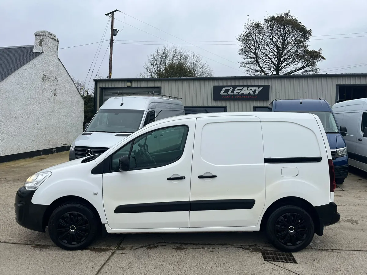 2017, NI Van, Cheap VRT, 88K miles, T-Belt Done - Image 2
