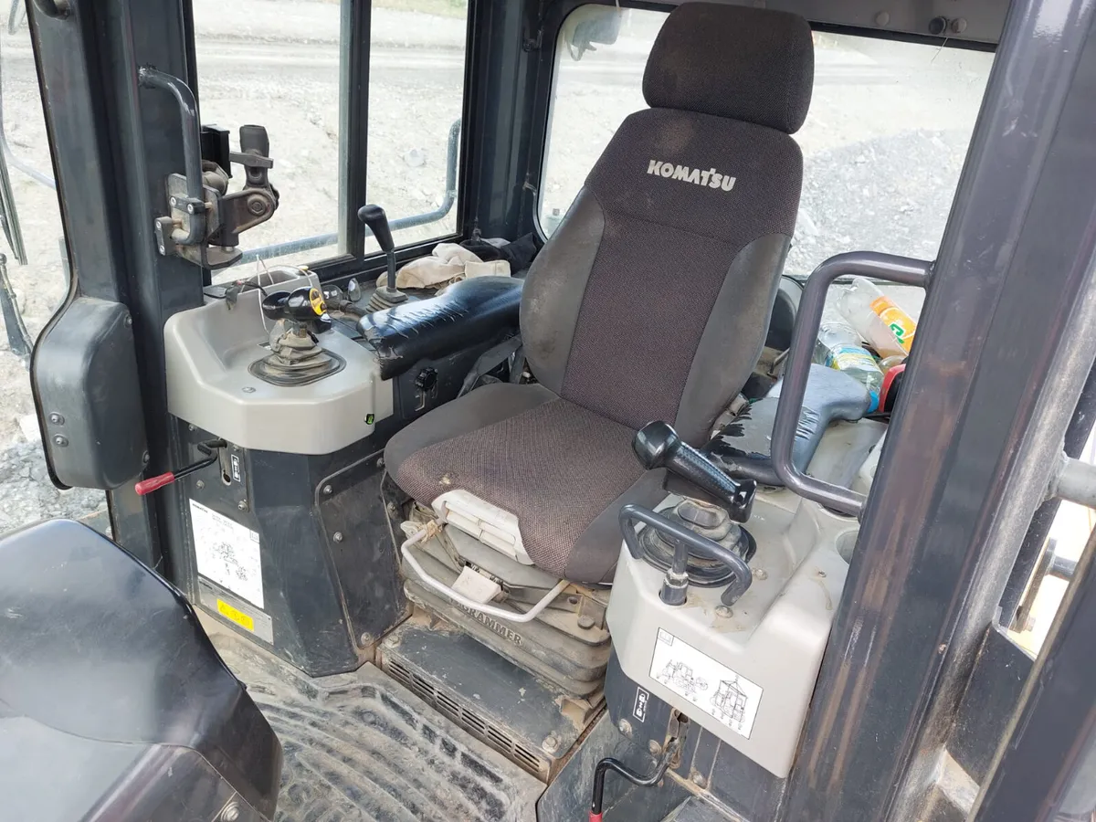 Komatsu D61PX-24 - Image 2