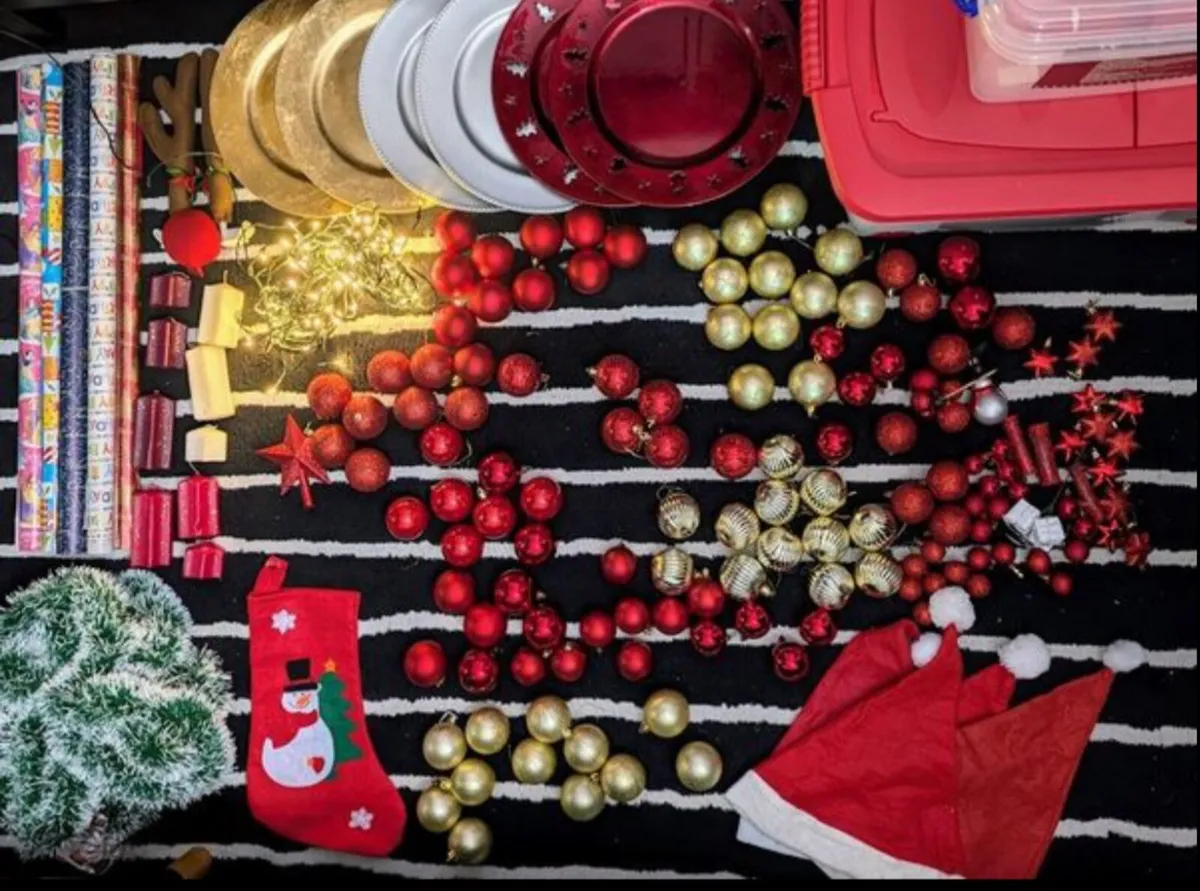Christmas Decorations from €5 - Image 4
