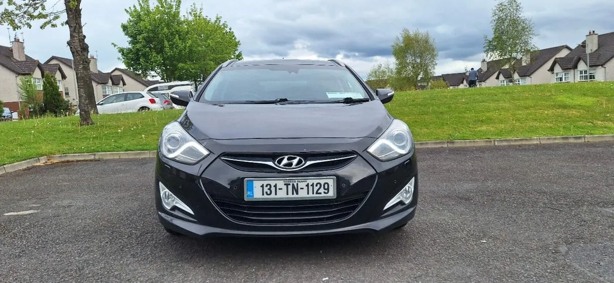 Car - Image 2