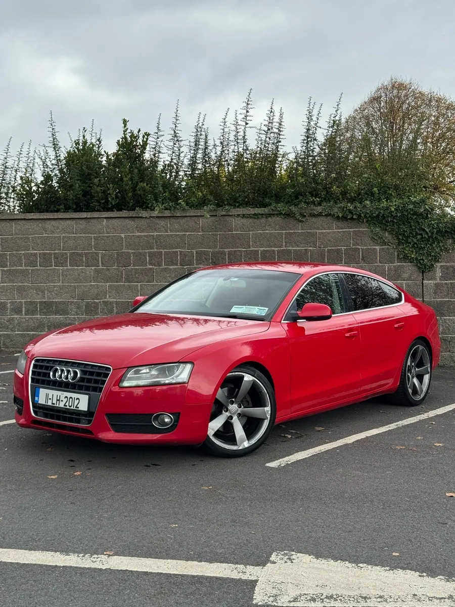 Audi A5 2.0TDI AUTO 5DR - Image 2