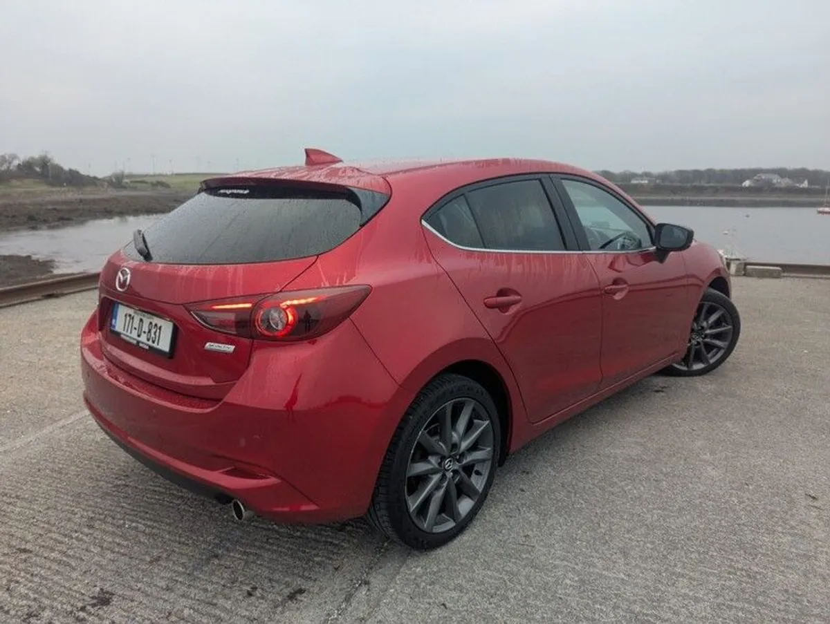 2017 Mazda3 Auto GT - Image 2