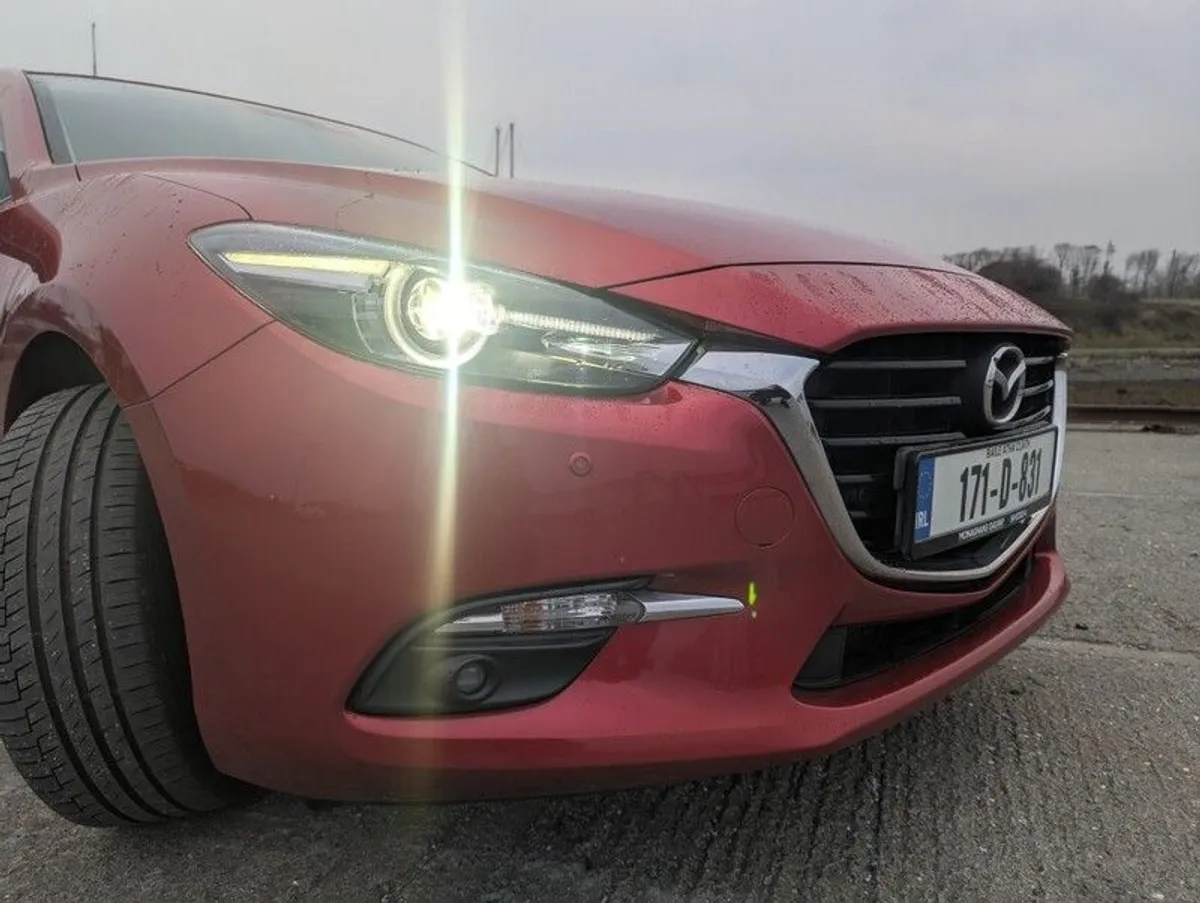 2017 Mazda3 Auto GT - Image 4