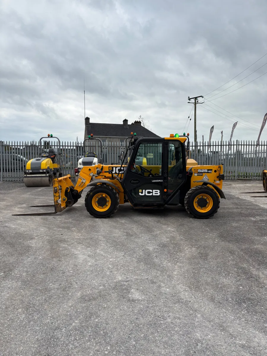 JCB 525-60 - Image 1