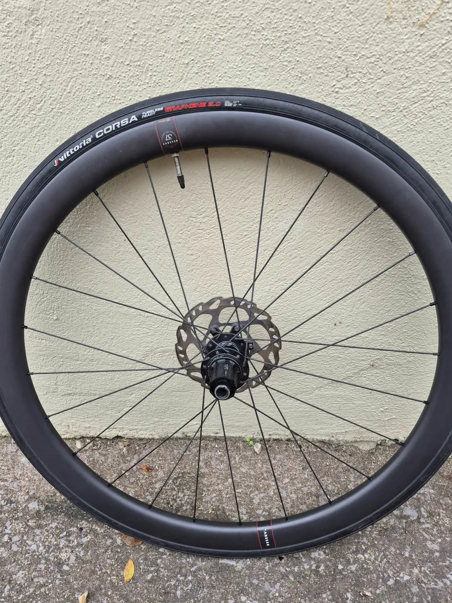 Cycling Carbon Wheels Reserve 34/37 (Shimano Hub) - Image 1