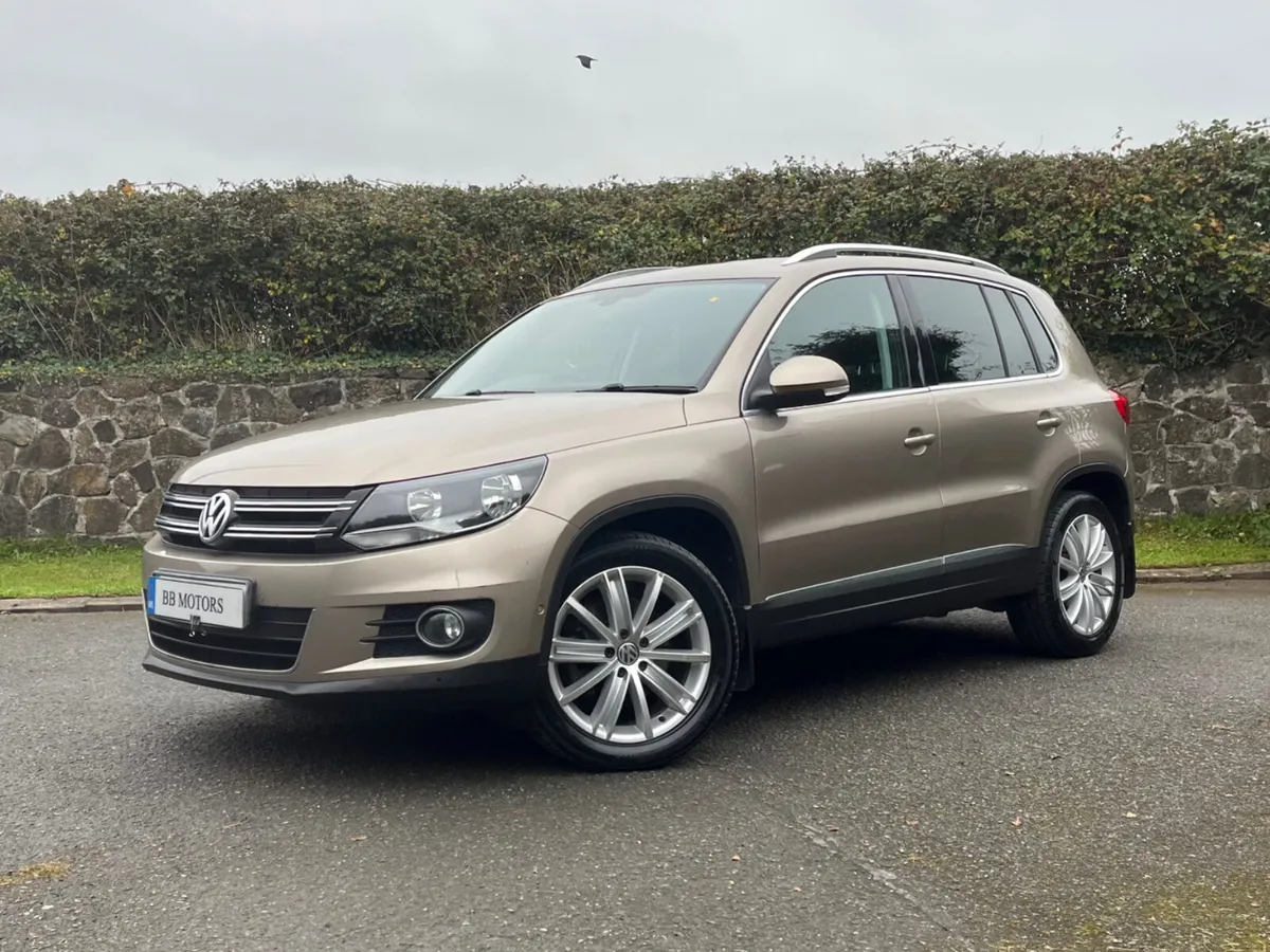 Volkswagen Tiguan 2.0 TDI 110BHP SPORT & STYLE - Image 3