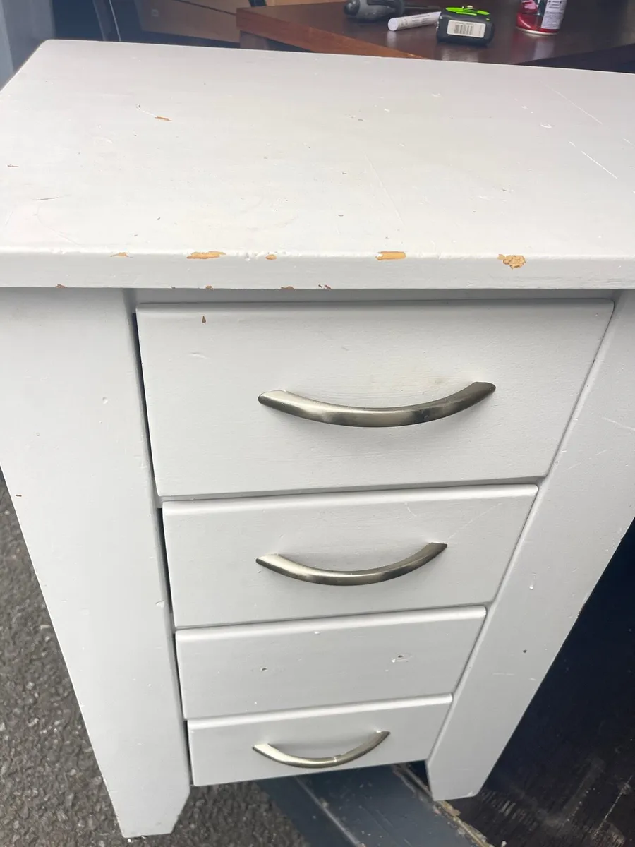 Desk with chair - Image 2