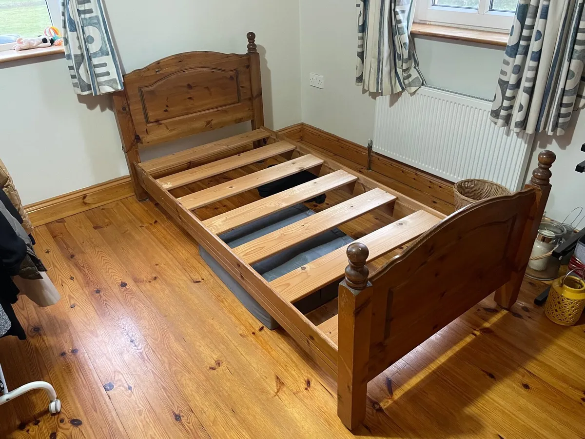 Single Bed - Image 2