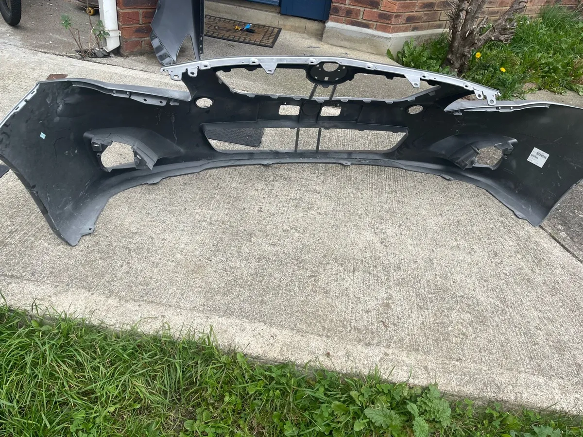 Toyota Corolla 2008 bumper - Image 2