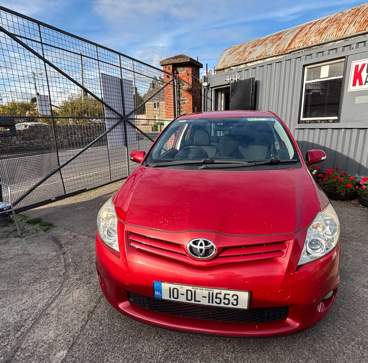 🚗 Toyota Auris 2010 | Automatic | Very Clean - Image 1