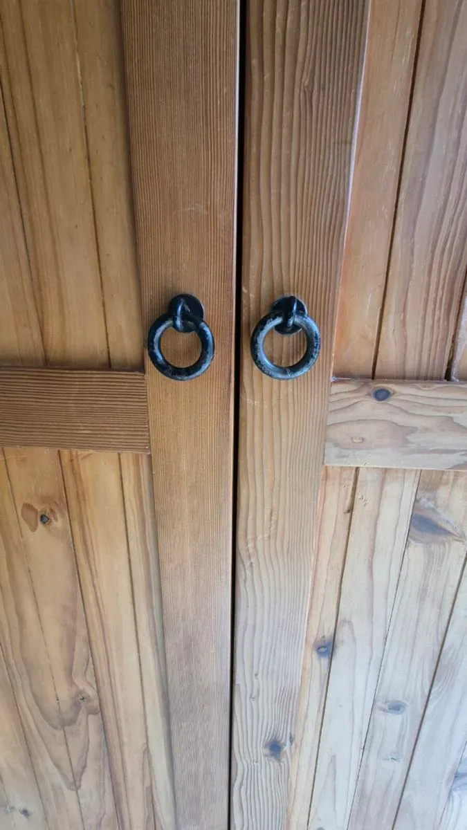 Solid pine Double door wardrobe - Image 4