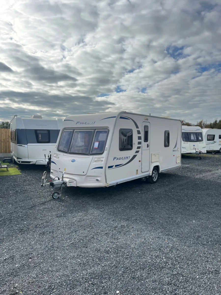Bailey Pageant 4 Berth Fixed Bed Caravan - Image 1