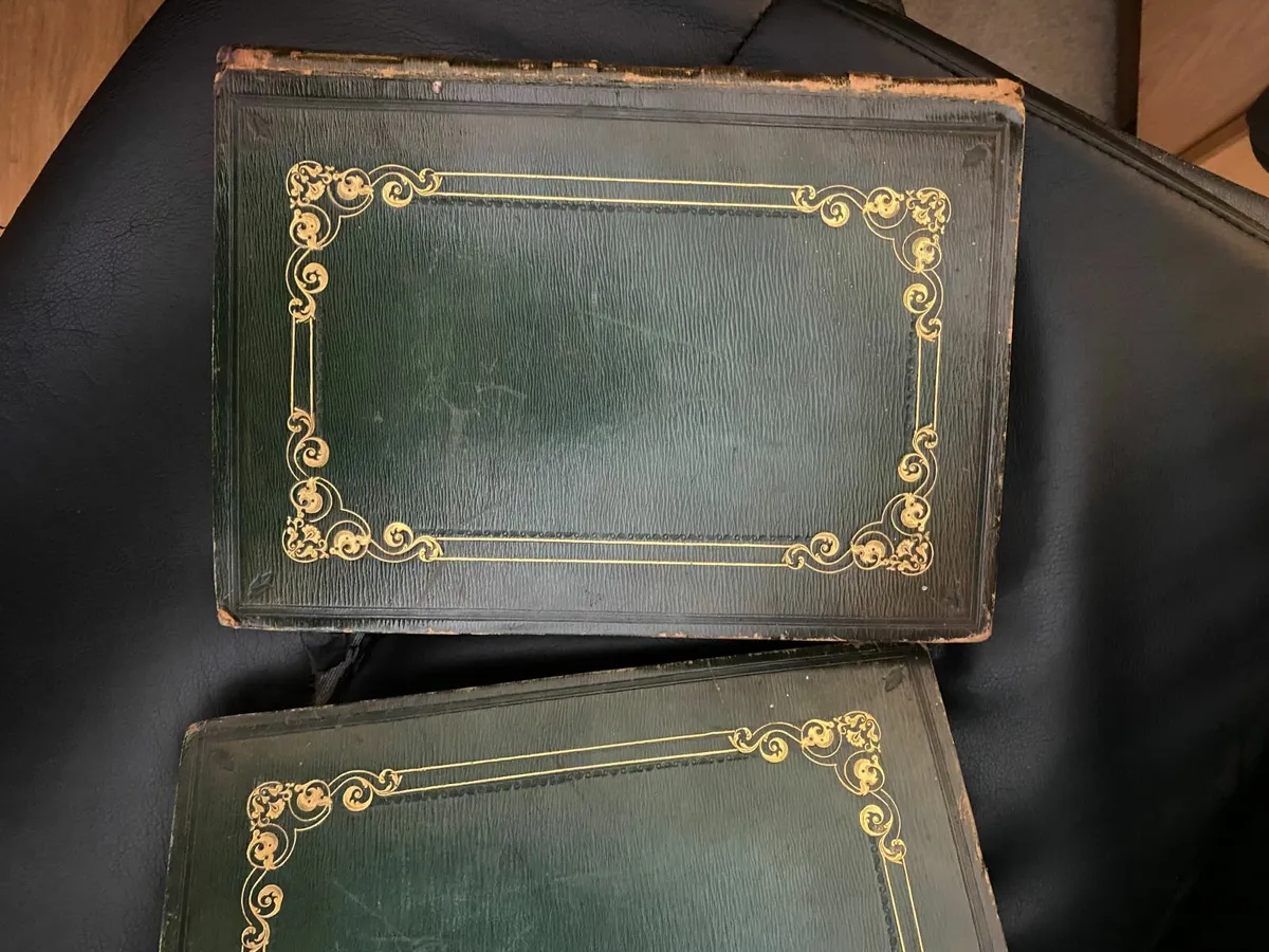 The Life and Works of Lord Byron. In 3 volumes - Image 2