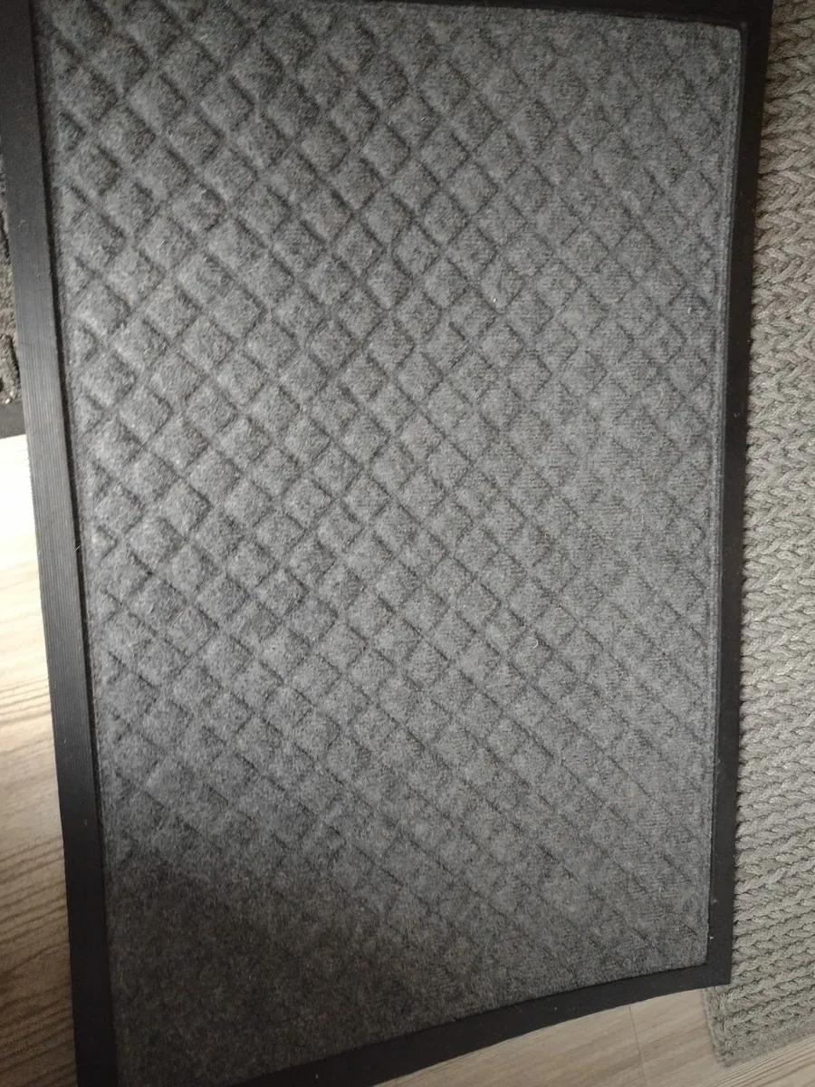 Large rubber back kitchen floor mat - Image 3