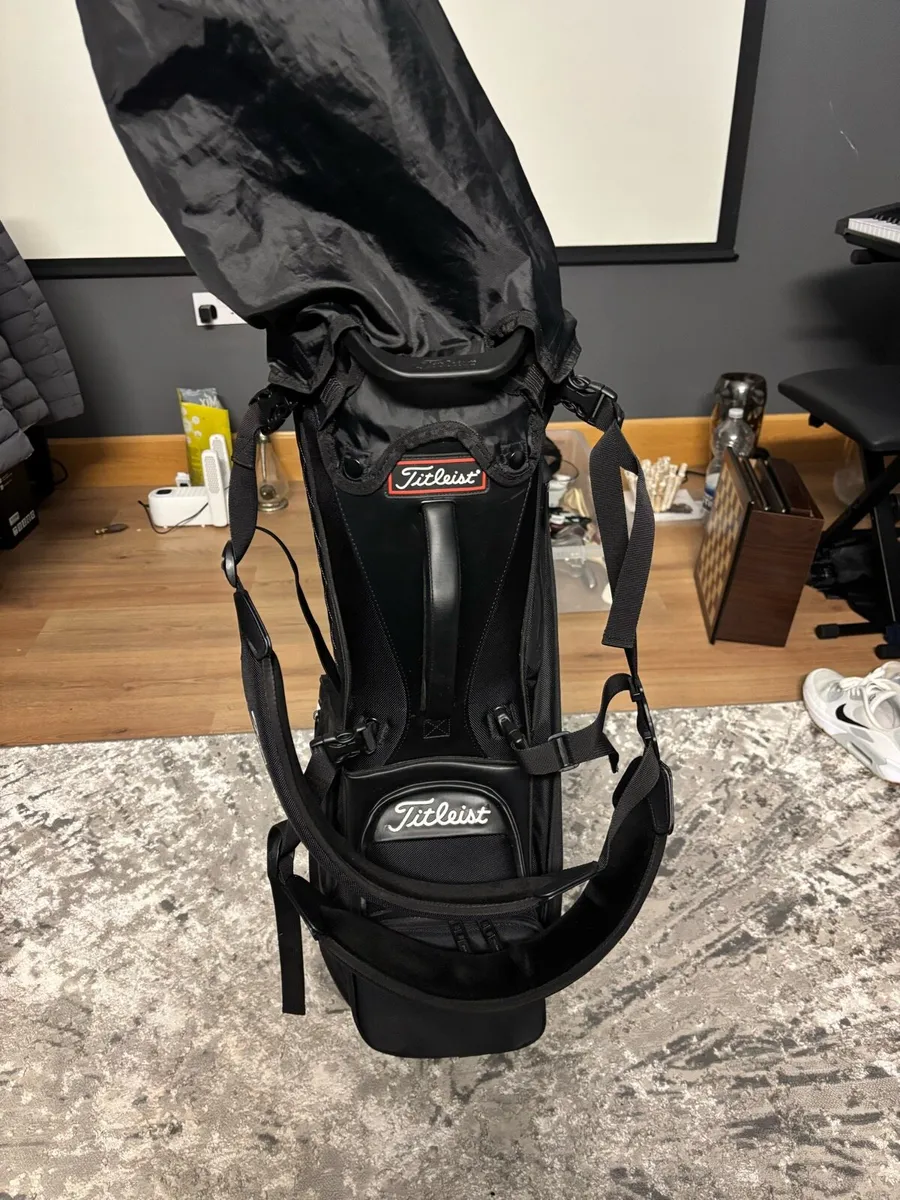 Titleist Premium Stand Bag - Image 3