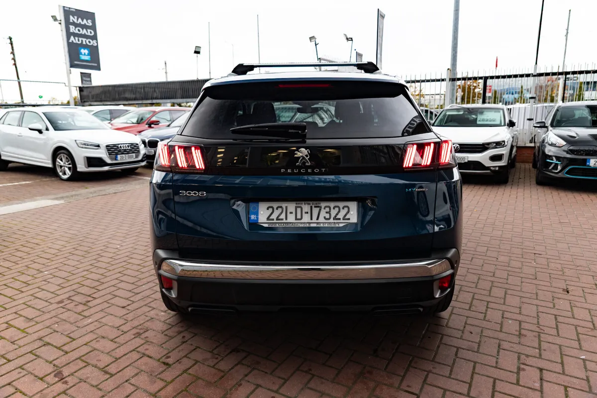 Peugeot 3008 FL ALLURE 1.6 PHEV 225 FW FWD AUTO// - Image 4