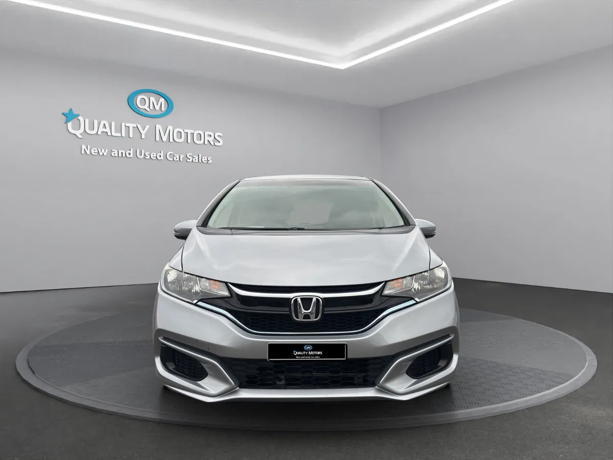 2019 HONDA FIT HYBRID (S112) - Image 1